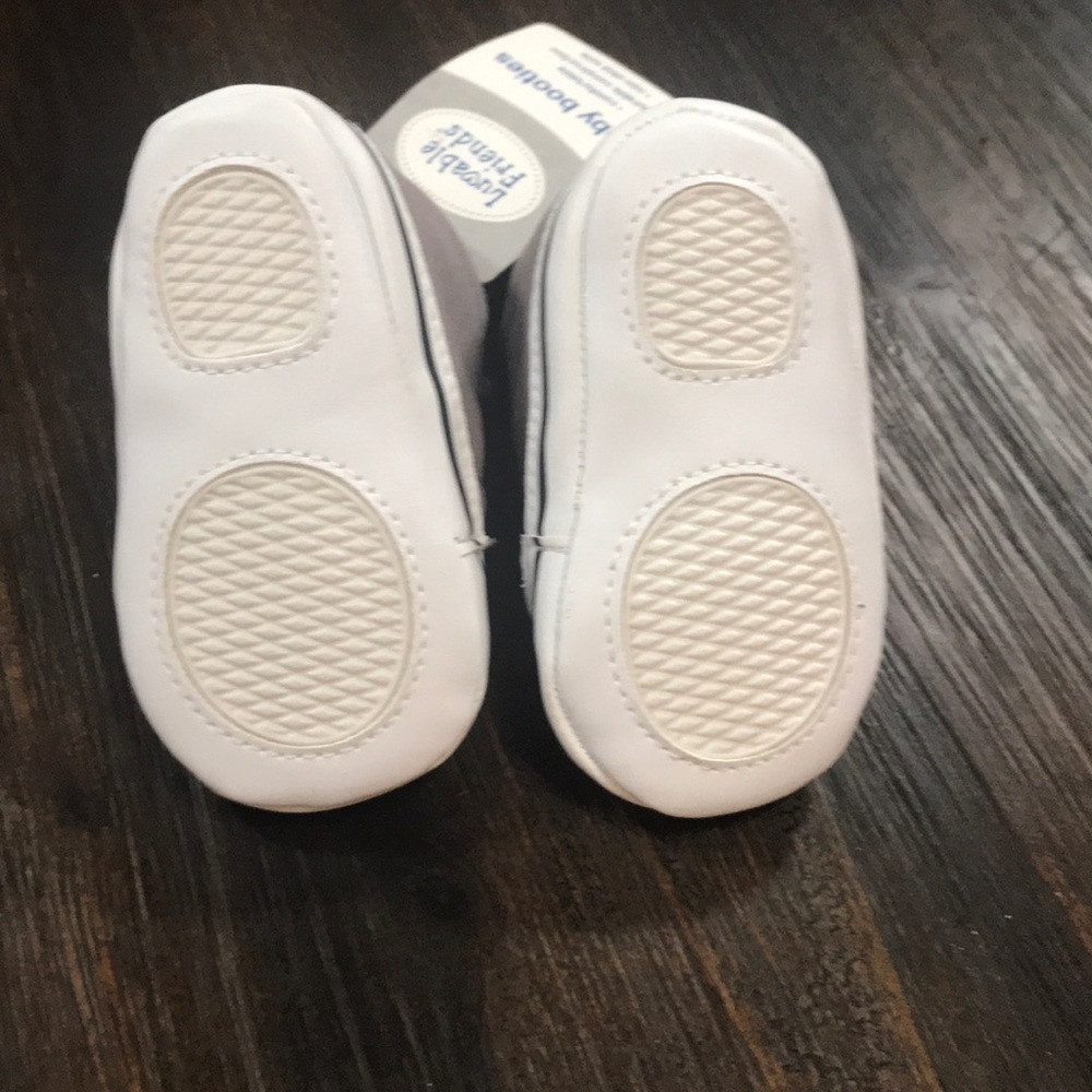 Baby Booties - Picture 4 of 7